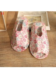 Small floral slippers pastoral fabric soft-soled household cotton slippers warm breathable non-slip light beautiful cotton slippers