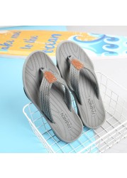 Summer Men Flip Flops Massage Insoles Skid Protective Good Quality Double Sole Soft Comfortable Shoes Large Size Male Shoes Hot Sale