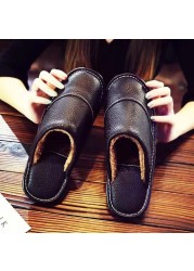 2021 New Arrival Runway Shoes Men Leather Home Slippers Unisex Flat Round Toe Wear Resitant Fashion Shoes Man Slippers