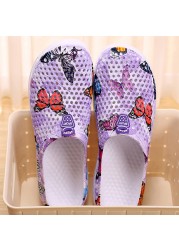 2022 Women's Casual Clogs Breathable Beach Sandals Valentine's Day Slippers Summer Slip-on Women Flip Flops Home Shoes Unisex Shoes