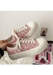 Fashion 2022 Pink Heart Print Canvas Sneakers Spring Zapatillas Mujer Students Daily Shoes Woman Vulcanize Shoes