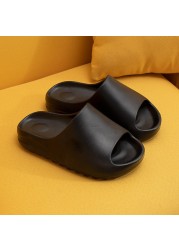 2020 summer hot sale unisex thick bottom slides men outdoor beach slippers sandals