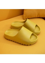 2020 summer hot sale unisex thick bottom slides men outdoor beach slippers sandals