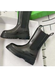 Platform women chelsea boots 2021 new mid tube boots thick-soled martin boot female thigh high boots wedges flat winter boots