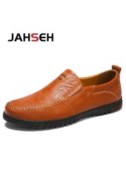 New Men Shoes Genuine Leather Comfortable Men Casual Shoes Chaussies Flats Men Slip On Lazy Shoes Zapatos Hombre