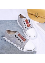 Trainers Canvas Flat Shoes Women Running Shoes Vulcanizing New Women Spring Autumn Sneakers Ladies Casual Sneakers Big Size 43