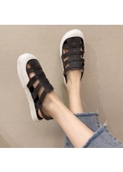 2021 summer new semi slippers korean non-slip hole beach shoes wear fashion sandals for women flat with rubber house slippers