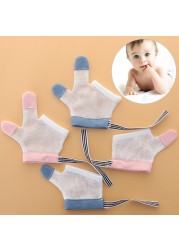 1 Pair Baby Prevent Bite Fingernails Nail Glove Children Infant Anti Bite Eat Hand Protection Gloves for Bite Kids Harmless Set