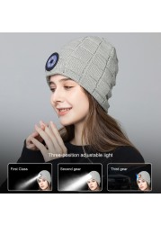 Unisex Outdoor Cycling Hiking LED Light Hat Knitted Winter Elastic Beanie Cap Hat With Lighting Christmas Gift For Friend