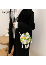 Women Embroidered Minority Hand-Woven Evening Bag Lady Underarm Small Messenger Bags for Women Fashionable Decoration