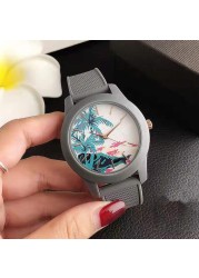 Brand Wrist Watches Fashion Men Women Ladies Girl Couples Crocodile Pattern Quartz Casual Silicone Band Watch LA10