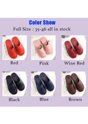 2021 New Arrival Runway Shoes Men Leather Home Slippers Unisex Flat Round Toe Wear Resitant Fashion Shoes Man Slippers