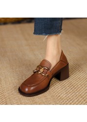 2022 New Women's Pumps Natural Leather Plus Size 22-25cm Cowhide Upper Full Leather Metal Chain Loafers Shoes Lazy Shoes