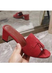 VALLU Highquality 2022 Spring Summer New Suede Leather Mid Heel With Necklace Hardware Classic Ladies Delicate Fashion Sandals