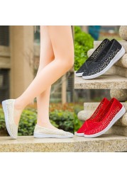 Women's shoes summer cloth shoes middle-aged and elderly breathable hollow tennis shoes slip-on soft bottom non-slip mom sandals