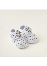 Disney All-Over Snoopy Print Baby Shoes