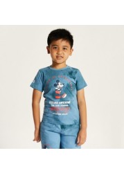 Disney Mickey Mouse Print Crew Neck T-shirt and Shorts Set