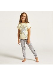 Looney Tunes Print Crew Neck T-shirt and Pyjama Set