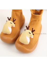 Baby First Shoes Baby Girls Newborn Knitwear Socks Warm Infant Winter Shoes Fox Rabbit Cartoon Kids Boy Casual Shoes 2021