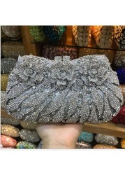 18 Colors Wedding Formal Dinner Clutch Women Golden Crystal Hand Evening Bags Metal Clutches Bags Flower Purse Wedding Purse