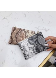 Women Wallet Trend 2021 Cheap Soft PU Leather Snakeskin Pattern Exquisite Coin Wallet Lady Vintage Zipper Purses Female Clutch Bag