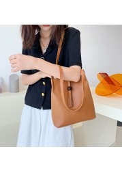 Retro Solid Color PU Leather Women Shoulder Bags Bucket Bags Fashion Small Tassel Shopping Bag Ladies Casual Shoulder Bag