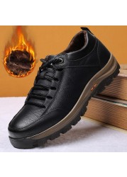 New Men Casual Leather Shoes Hiking Outdoor Breathable Non-slip Hollow Sneakers Men Shoes Zapatos Hombre Casual Mannen Schoenen