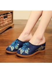 Rimocy embroidery wedge slippers women summer round toe flower platform sandals ladies 2022 outdoor thick bottom beach slippers