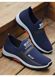 Summer Mesh Men Shoes Lightweight Sneakers Men Fashion Casual Walking Shoes Breathable Slip On Men Loafers Zapatillas Hombre