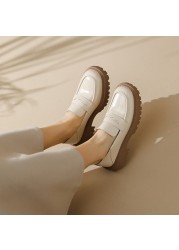 New Spring 2022 Women Casual Shoes Slip On Loafers High Quality Leather Shoes Woman Comfortable Platform Shoes Round Toe Flats