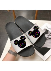 Women Cartoon Slippers Summer Indoor Slippers Cute Animal Beach Flip Flops Bathroom Home Slippers Non-slip Bathroom Home Slides