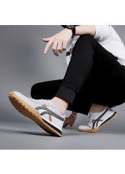 Leather men's shoes 2021 new autumn men's sports and luxury shoes trend white shoes men shoes fashion sneakers