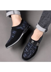 Men Faux Leather Shoess Lace Up Trend Comfortable Men's Outdoor Shoes British Fashion Men Low Top Sneakers Moccasins Flat Men