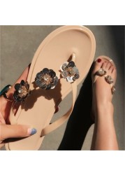 Women's PVC Summer Slippers Shiny Flat Shoes Casual Style Beachwear Outerwear