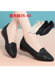 2022 New Premium Microfiber Mesh Rhinestones Shoes Fashion Sandals Breathable Comfortable Flat Shoes Large Size Shoes Tide