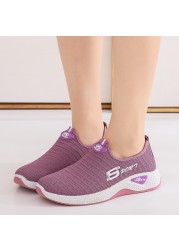 Flying knit shoes for women 2021 spring new casual student breathable sports anti-slip sweat-absorbent slip on cloth shoes