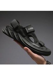 2022 Summer Fashion Men's Sandals Sport Non-Slip Slippers Casual Beach Shoes Breathable Mesh Fashion Black Men's Shoes