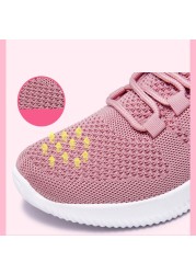 Lightweight Breathable Sneakers Women's Flying Mesh Woven Soft Sole Lace Up Sneakers Sneakers