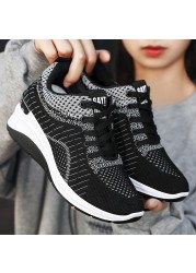 Women's Knitting Flats Lace Up Slip-On Breathable Comfortable Platform Sneakers Female Spring Sports Casual Shoes Running Loafers