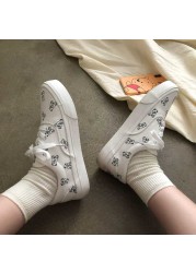 Women Shoes Kawaii Cartoon Women Flat Shoes Casual Sneakers Canvas Women Sneakers Girls White Vulcanize Designer Shoes