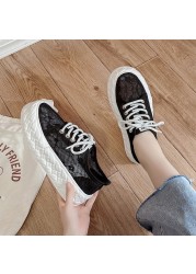 Lace platform sneakers black white shoes women lace-up casual flat shoes fashion breathable high quality women vulcanized shoes