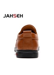 New Men Shoes Genuine Leather Comfortable Men Casual Shoes Chaussies Flats Men Slip On Lazy Shoes Zapatos Hombre