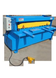 Electric shearing machine for cutting thickness 2mm length 1300mm CC sheet iron