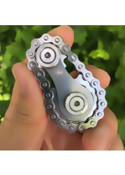 Flywheel sprockets finger sprocket sprockets EDC chains metal toy gear chain slewing landing ship road sprocket rotor