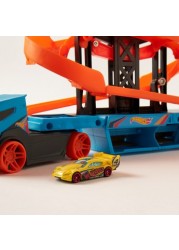 Hot Wheels LSV Lift and Launch Hauler Playset