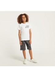 Juniors Graphic Print T-shirt with Short Sleeves