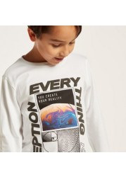 Juniors Graphic Print T-shirt with Long Sleeves