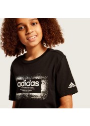 adidas Graphic Print T-shirt with Short Sleeves