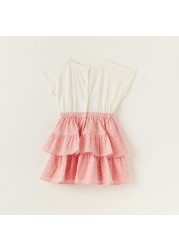 Juniors Printed Dress with Short Sleeves and Ruffle Detail