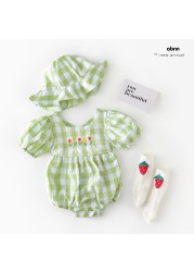 Newborn Baby Girl Clothes Plaid Puff Sleeve Floral Jumpsuit Cute Cartoon Bear Embroidery Cotton Bib With Hat Outfits